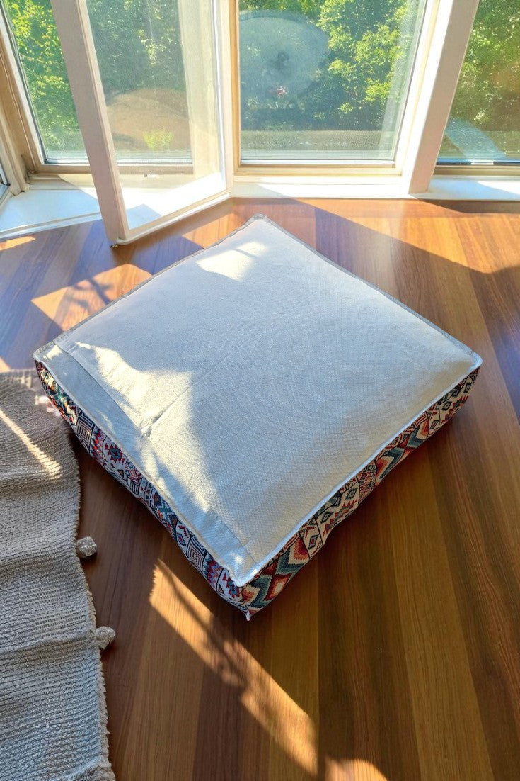 Kasbah Pouf